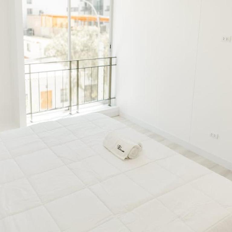 Chic 2BR Balcony & City View - Apartamento - 30