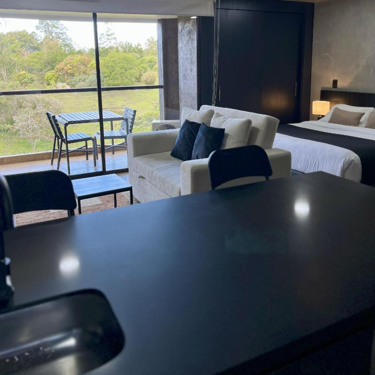 Room in BB - Executive Suite - Llanogrande - Habitación cuádruple - 13