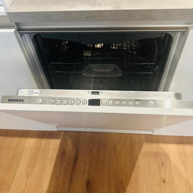 KJ Ferienwohnung bis 5P-Zentral-Balkon-WIFI-Parken - Apartment mit 2 Schlafzimmern - 10