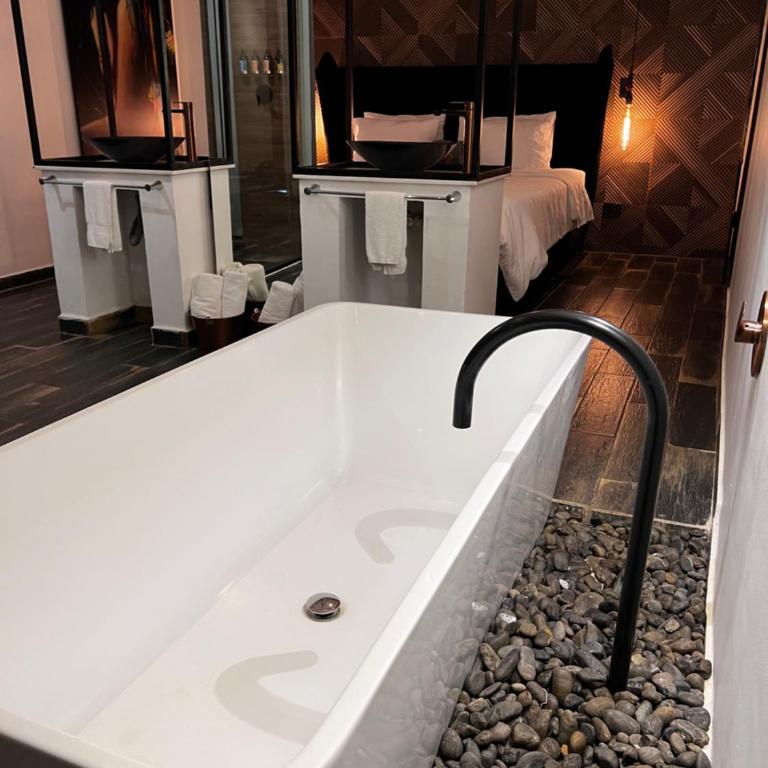 Exclusive Loft - Stay in Lleras Medellín - Apartamento de 1 dormitorio - 9