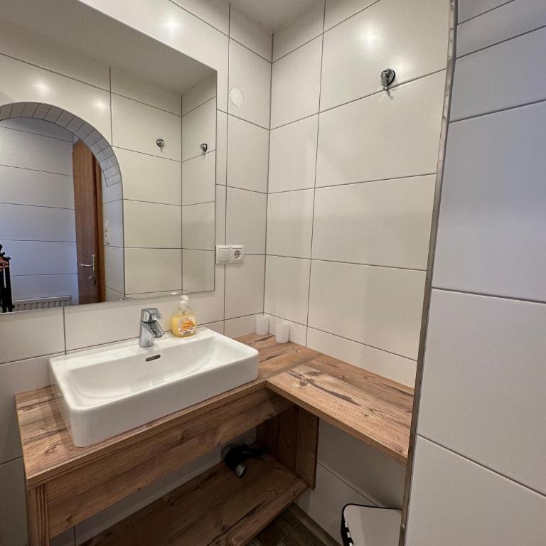 Aktiv-Ferienwohnungen Pienz-Bobnar - Apartment mit 1 Schlafzimmer und Balkon - 6