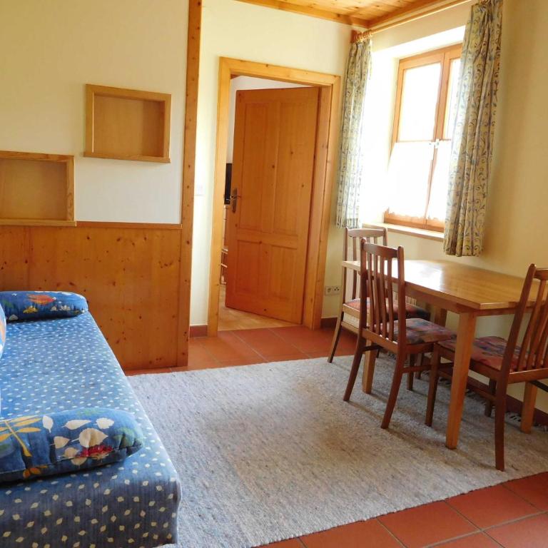 Bio - Appartements Bischof, Familie Wind - Apartment mit 1 Schlafzimmer und Terrasse - 1