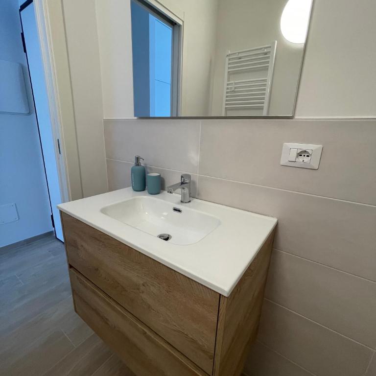 Monolocale moderno sul mare - Appartamento con 1 Camera da Letto - 10