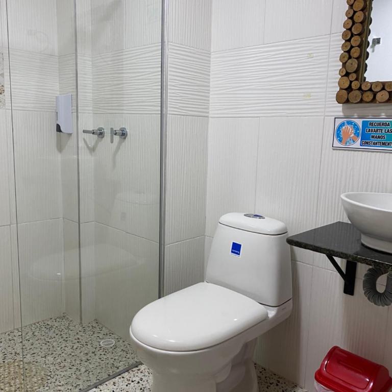 HOTEL LA SELVA JARDIN - Family Room with Private Bathroom - 4