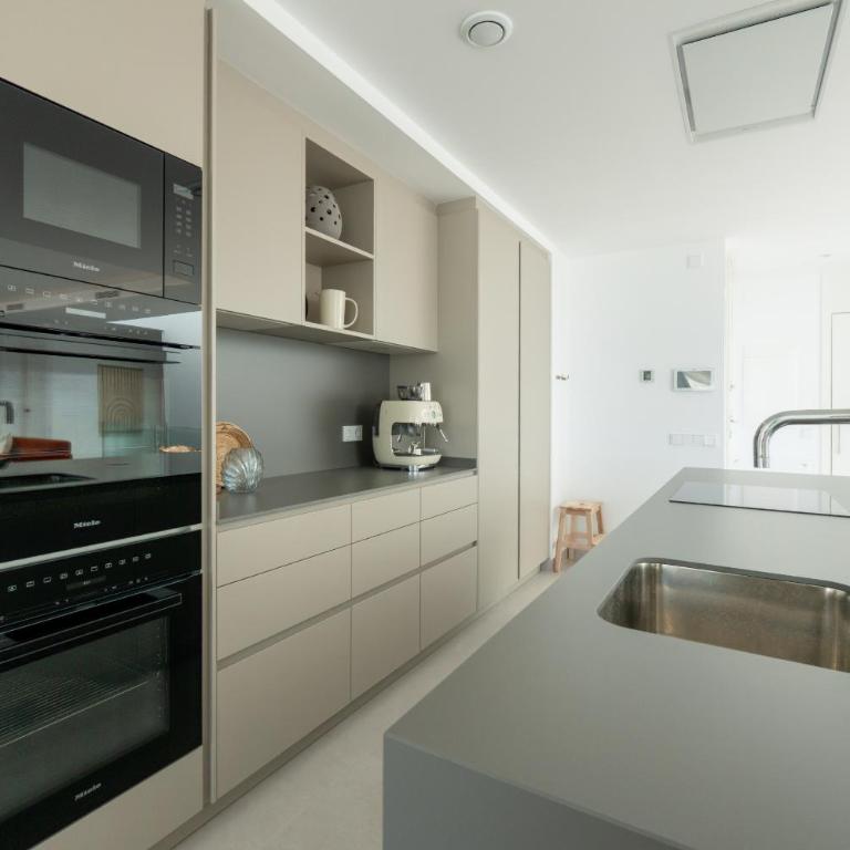 Marae Home - Dream Holidays Private Pool with Brea - Villa - 9