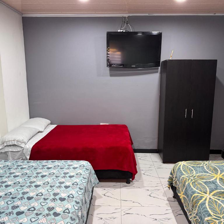 Hotel Bogotá Suites Teusaquillo - Habitación Familiar Deluxe - 24