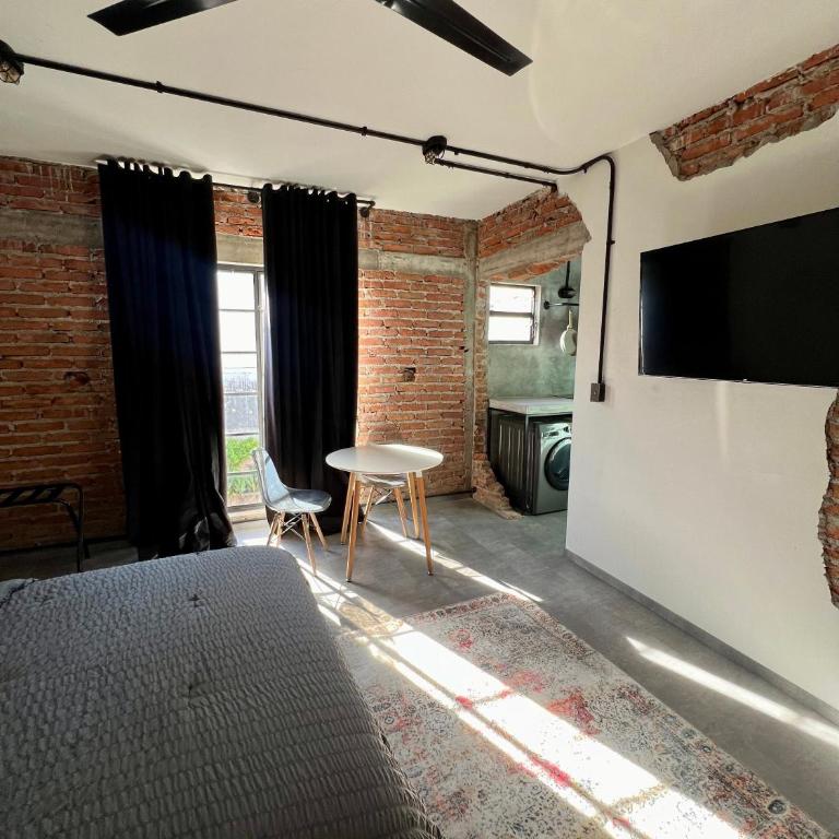 Loft Apartment EL ACTOR - One-Bedroom Apartment - 17