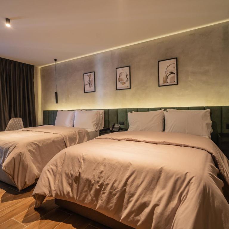 Hotel Alcala Expo - Habitación Doble - 2 camas dobles - 2