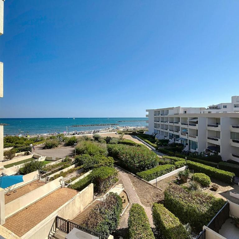 Studio cabine à Palavas-les-Flots - 4 couchages, parking et WIFI - Appartement 1 Chambre - 8