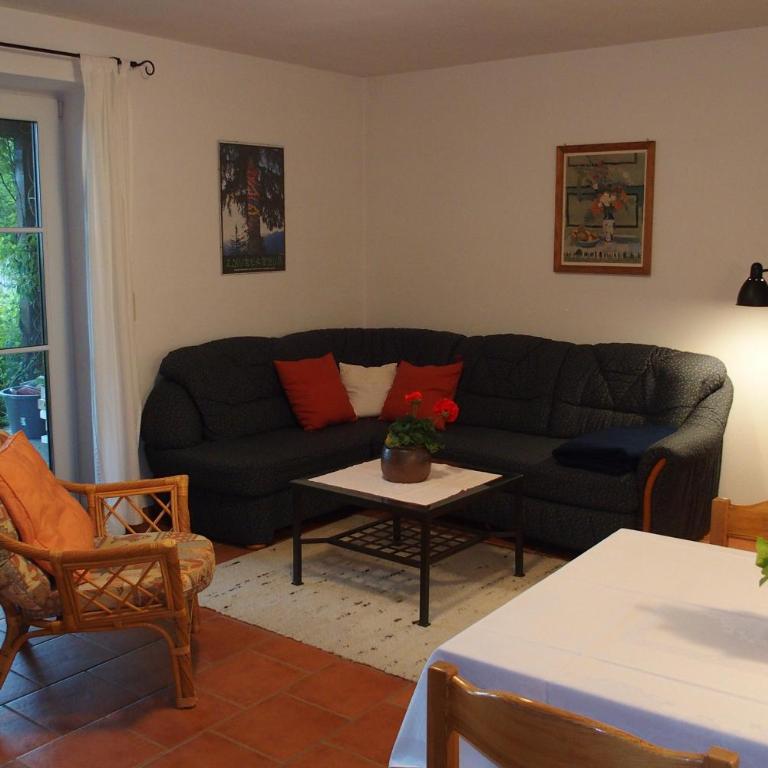 Landhaus Heinrich - Apartment mit Blick auf die Berge - 2