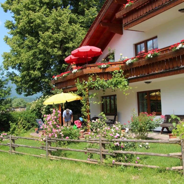 Landhaus Heinrich - Apartment mit Terrasse - 13