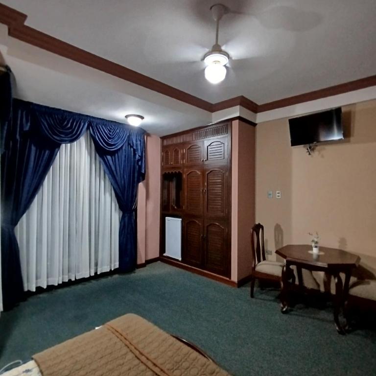 Hotel Perez - Suite - 2