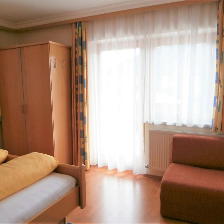 Haus Kristall - Apartment Blue mit 1 Zimmer - 18