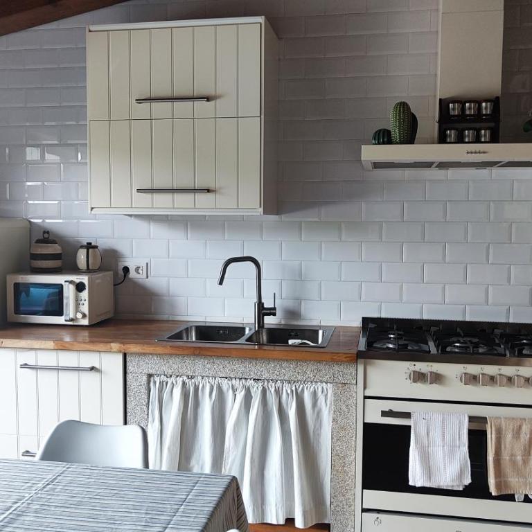 Casa de Invitados con asador y piscina de uso privado - Casa con 1 dormitorio - 10