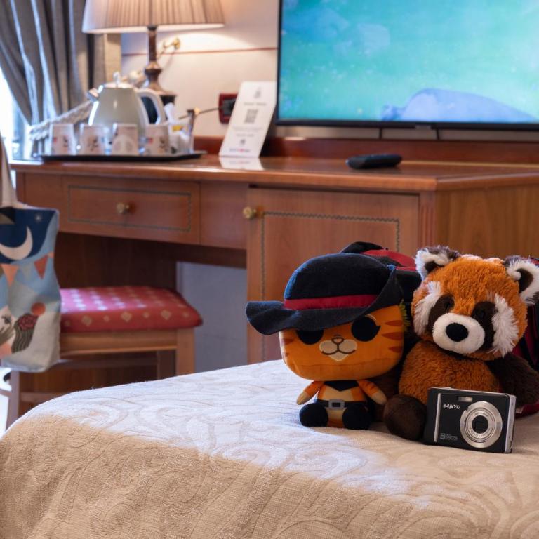Hotel Ambasciatori - Camera Familiare (2 Adulti + 2 Bambini) - 6