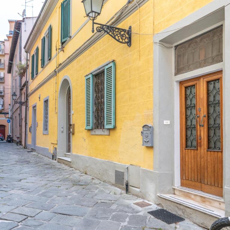 Rentwin - Pisa Garden Retreat - Two-Bedroom Apartment - 19