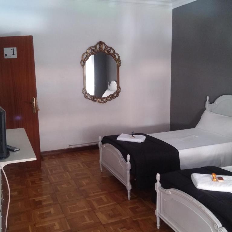 Pensión Saint Mateo - Habitación Doble con baño compartido - 2 camas - 20