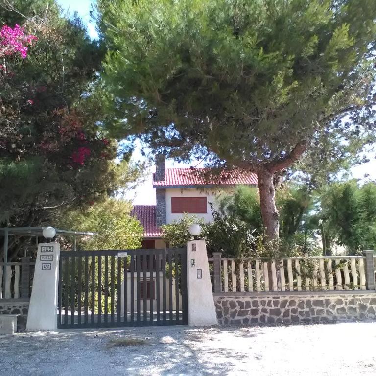 Villa Eva B - Villa - Beach Front - 11