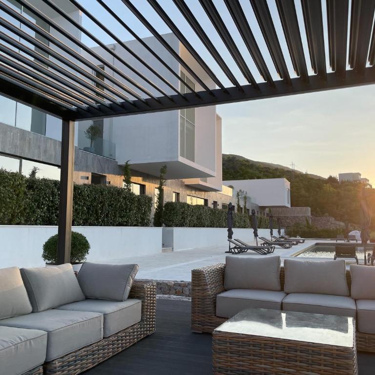 The Cube Luxury Experience, Boka Bay View, Tivat Kotor Bay, Duplex Pool & Terrace - Superior Villa - 4