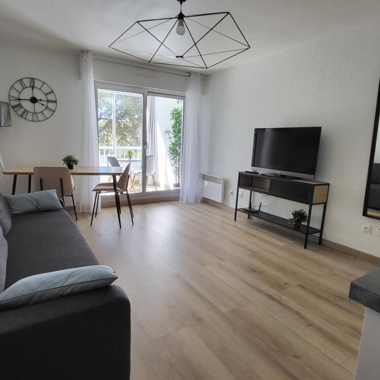 Appartement de 50 m2 climatisé et moderne à 100 m de la plage - Appartement 2 Chambres - 5
