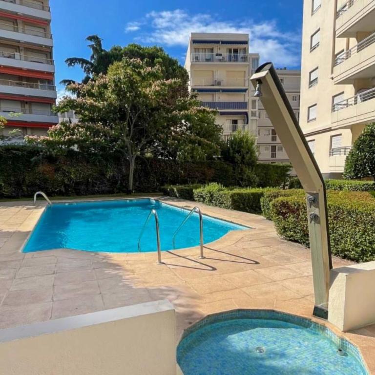 3P Résidence avec piscine proche Croisette - Appartement - 8