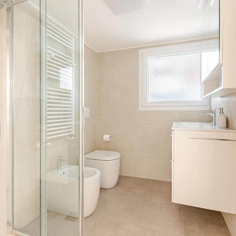 2 Appartamenti in VleCeccarini - 3Bagni - Parcheggio Privato - Mare - Appartamento Superior con 2 Camere da Letto - 32