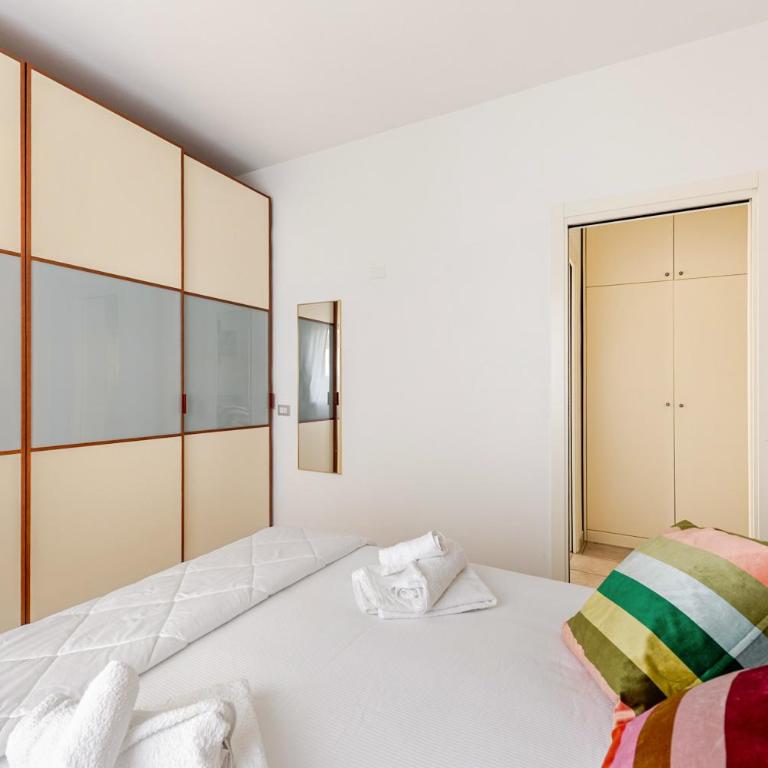 2 Appartamenti in VleCeccarini - 3Bagni - Parcheggio Privato - Mare - Appartamento Superior con 2 Camere da Letto - 20