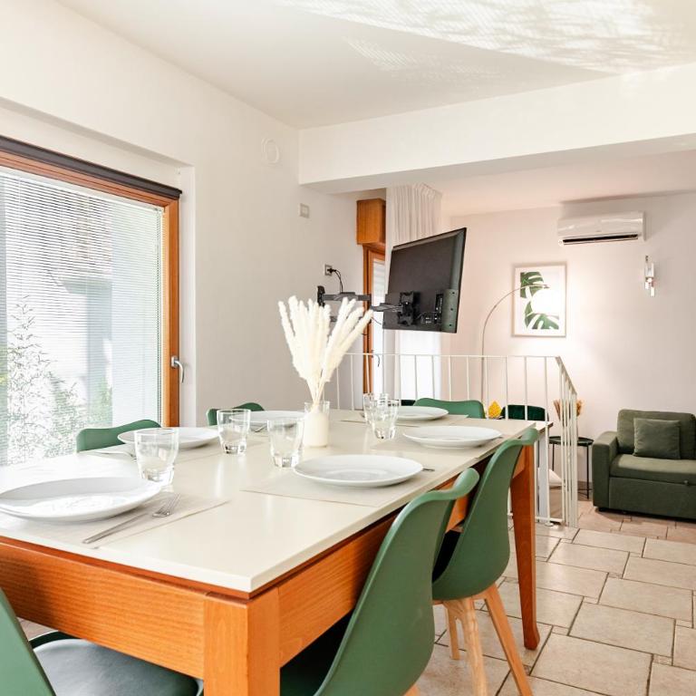 2 Appartamenti in VleCeccarini - 3Bagni - Parcheggio Privato - Mare - Appartamento Superior con 2 Camere da Letto - 12