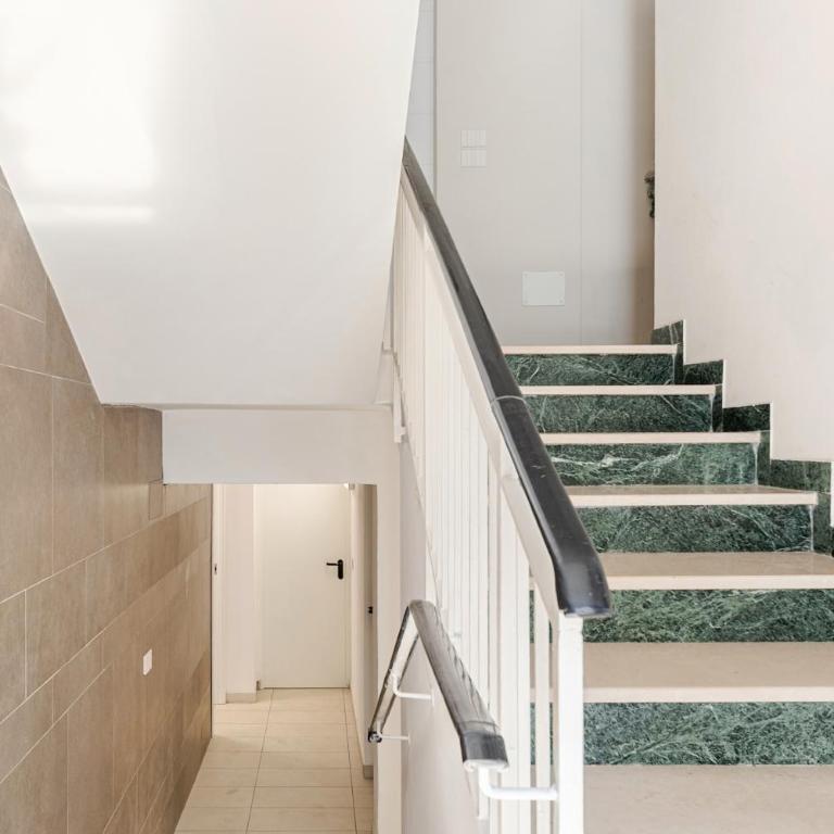 2 Appartamenti in VleCeccarini - 3Bagni - Parcheggio Privato - Mare - Appartamento Superior con 2 Camere da Letto - 24
