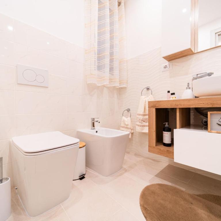 Desiree Luxury House- vasca idromassaggio - Two-Bedroom House - 19