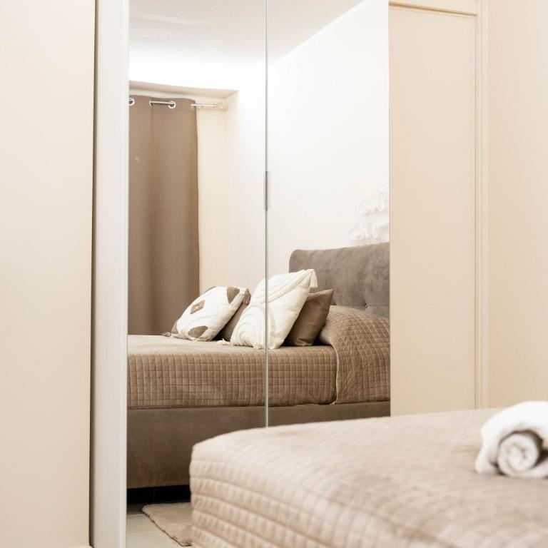 Desiree Luxury House- vasca idromassaggio - Two-Bedroom House - 41