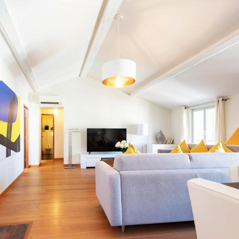 Exquisite 2-Br apartment 3 minutes from la Croisette - Apartment - 7
