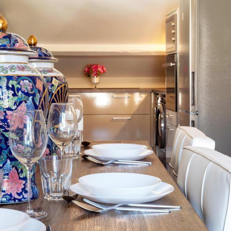 Exquisite 2-Br apartment 3 minutes from la Croisette - Apartment - 11