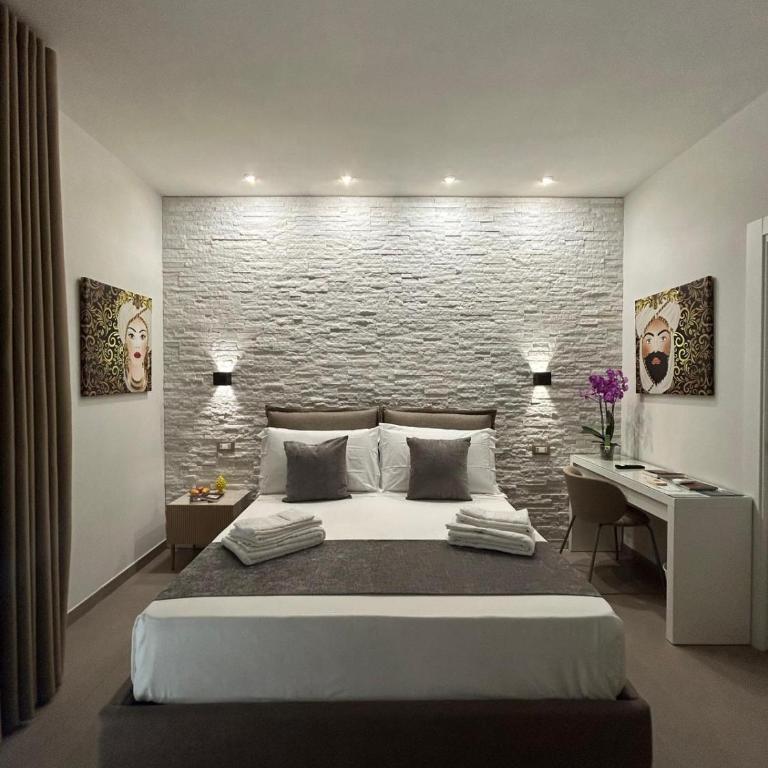 COLIBRI Rooms - Camera Tripla con Bagno Privato - 1