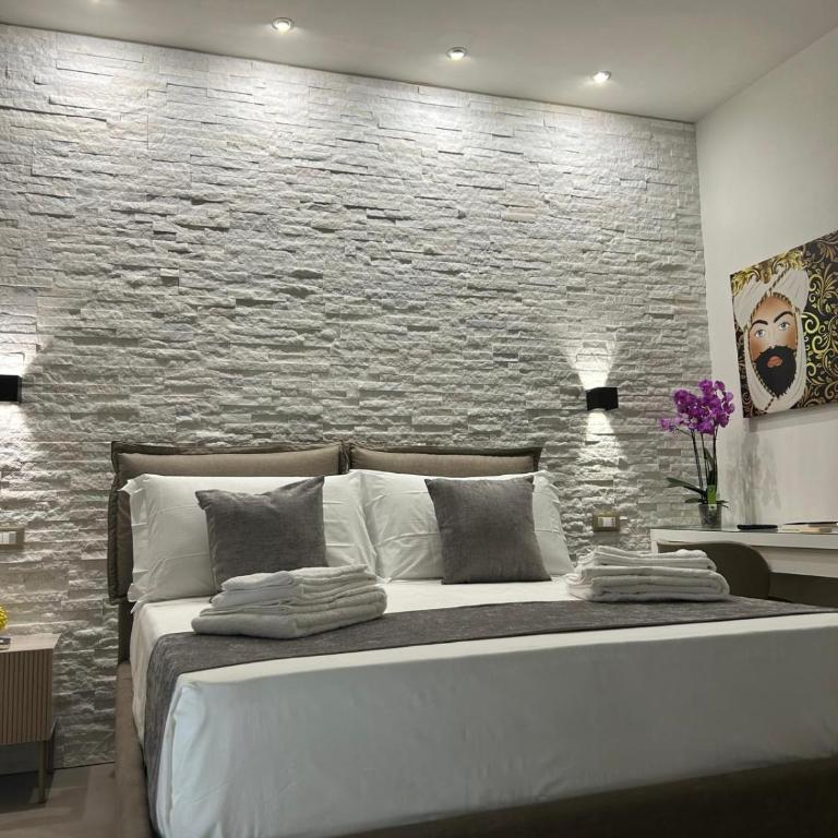 COLIBRI Rooms - Camera Tripla con Bagno Privato - 12