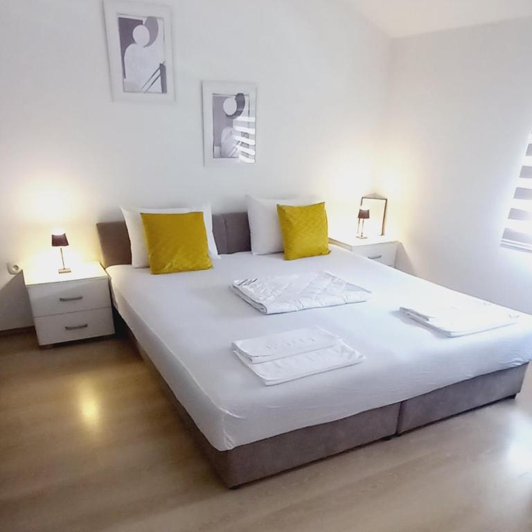 Apartments Platz - One-Bedroom Apartment - 30