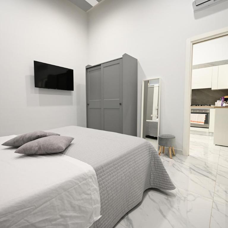 ONE HOUSE POMPEI - One-Bedroom Apartment - 26