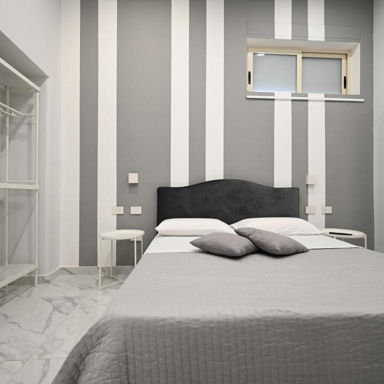 ONE HOUSE POMPEI - One-Bedroom Apartment - 21