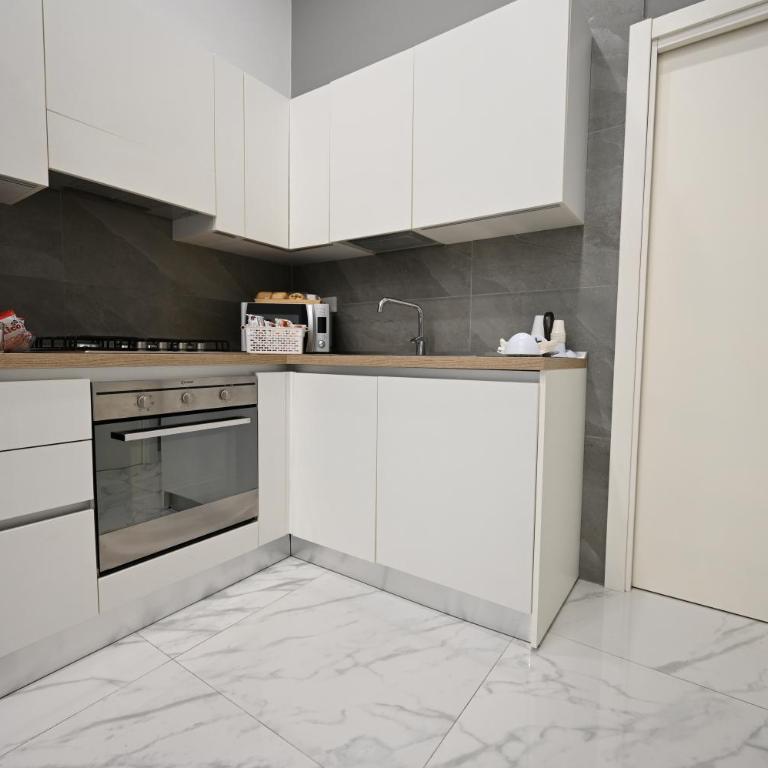 ONE HOUSE POMPEI - One-Bedroom Apartment - 14