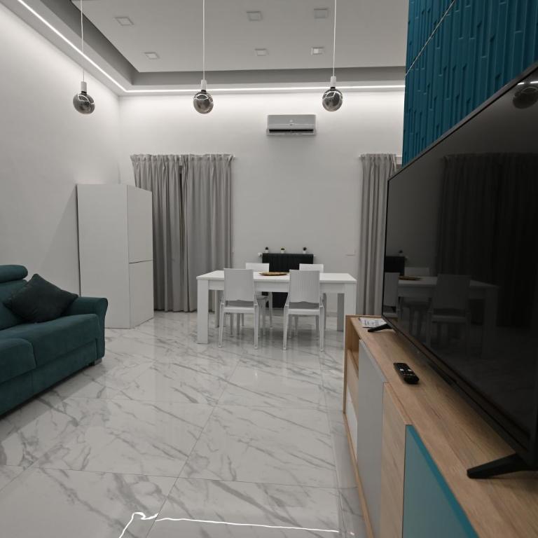 ONE HOUSE POMPEI - One-Bedroom Apartment - 7
