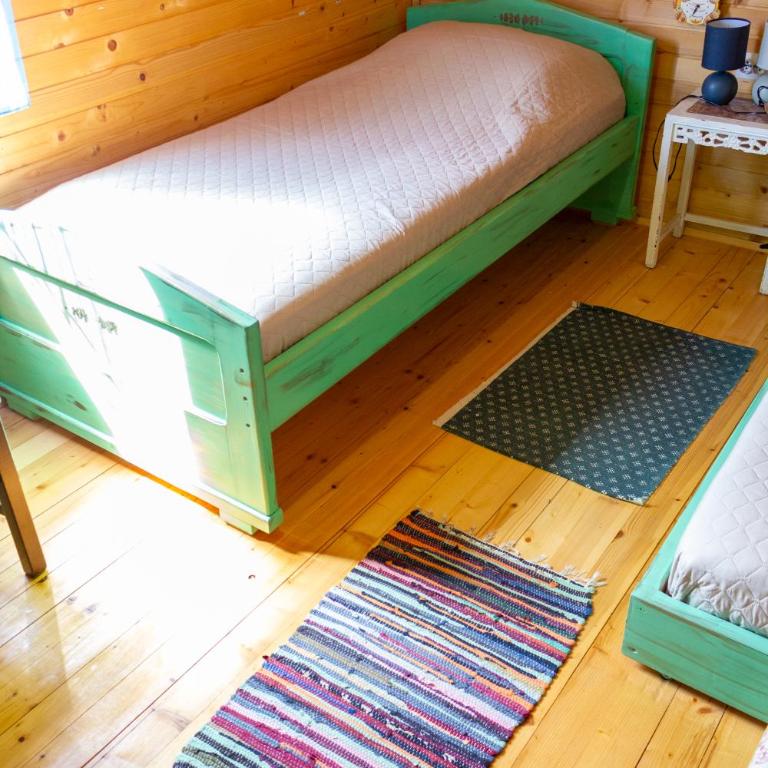 Spacious Wooden House Zabljak Retreat - Three-Bedroom House - 7
