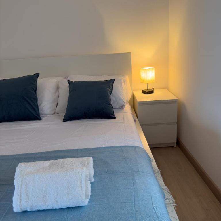 110 - Beachside Renovated 1BR apt 5 min from Beach - One-Bedroom Apartment - 10