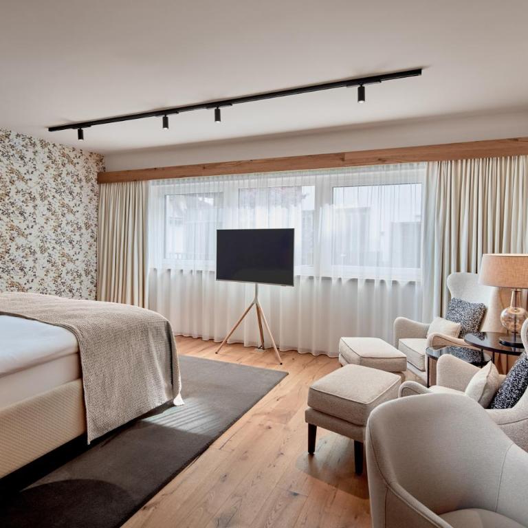 Mount Med Resort - Junior Suite - 6