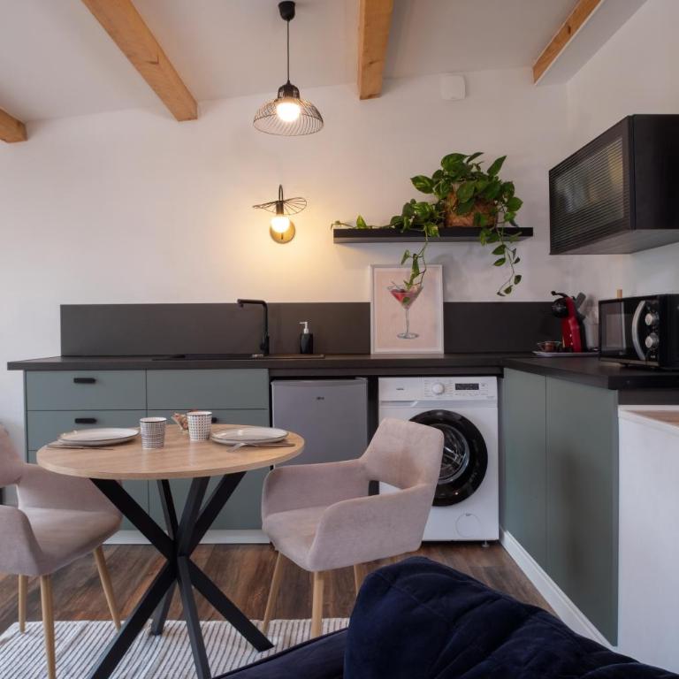 Studio cosy avec piscine les Accatine 2 - Appartement 1 Chambre - 2