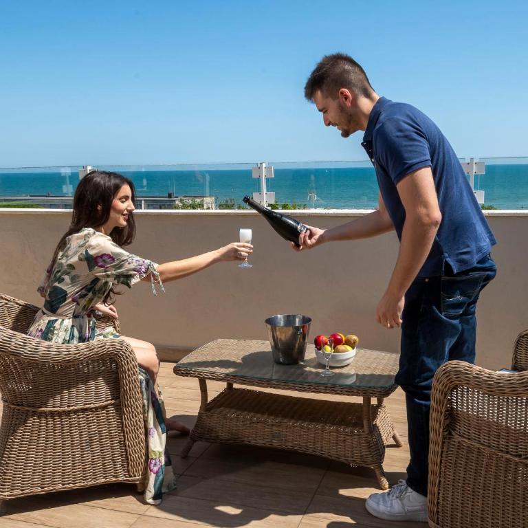 Union Park Hotel al mare con Piscina - Parcheggio - Spiaggia - A MH Collection Hotels - Junior Suite with Sea View - 9