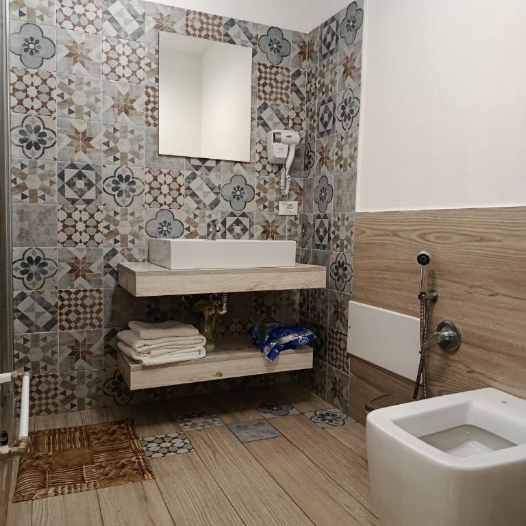 Sicily Rooms Appartamenti - Vierbettzimmer - 3