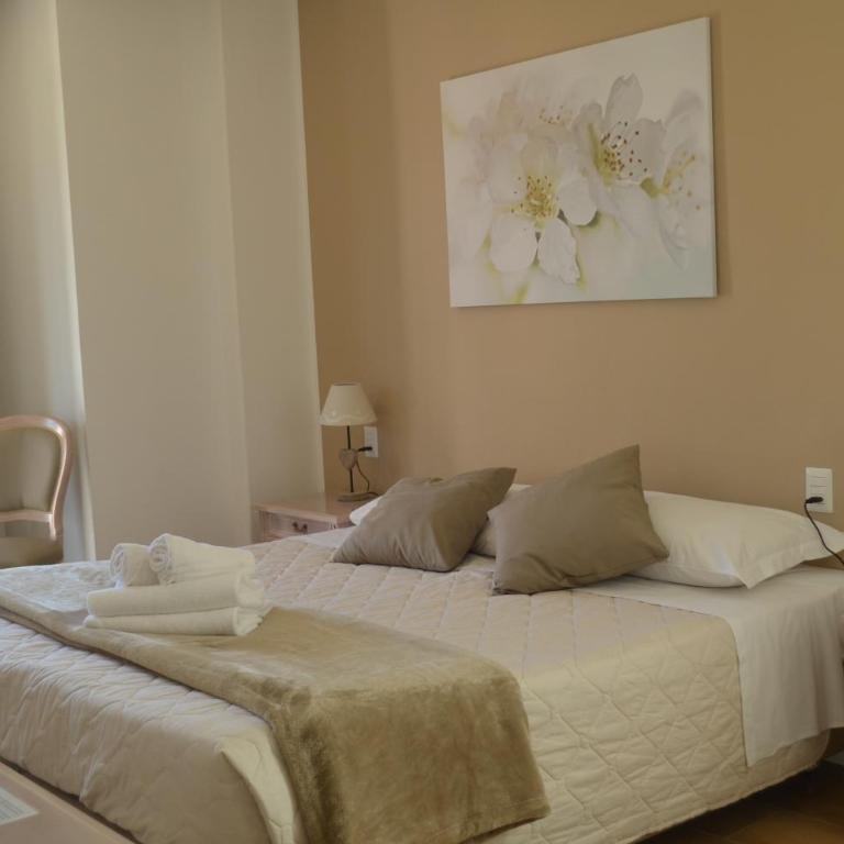Hotel RivaMia - Camera Matrimoniale/Doppia con Letti Singoli - 1