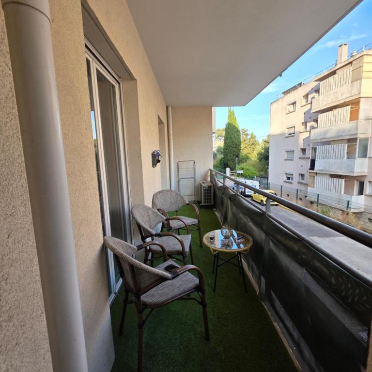 La Seyne-sur-Mer CHARMANT T3 HAUT DE GAMME ALLIANT ÉLÉGANCE et CONFORT - Apartment mit 2 Schlafzimmern - 6