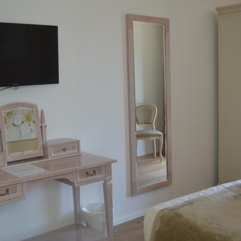 Hotel RivaMia - Camera Matrimoniale/Doppia con Letti Singoli - 7