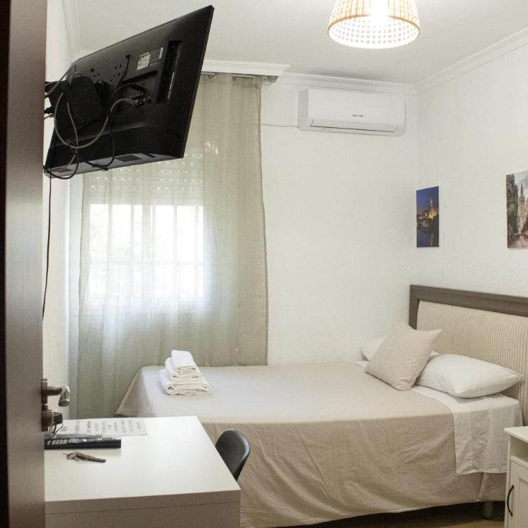 habitación o dormitorio acogedor, buena conexion - Habitación Doble - 6